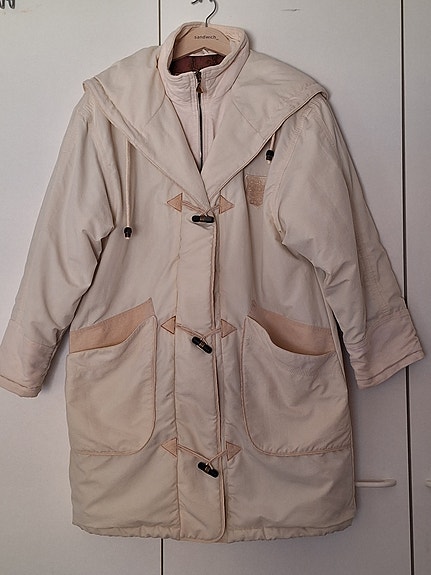 Luhta hupullinen talvitakki, koko 36
