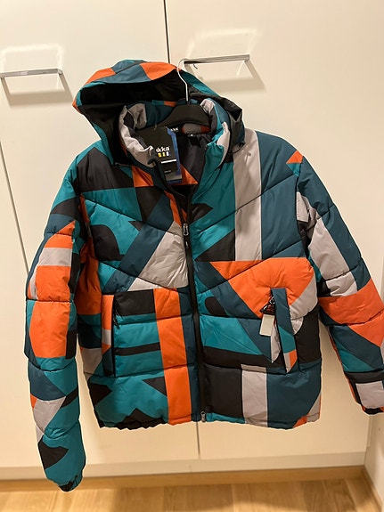 Product image 1 of 5
