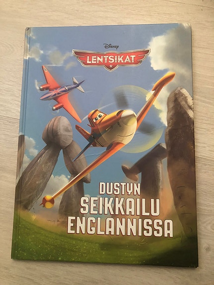 Lentsikat: Dustyn seikkailu Englannissa