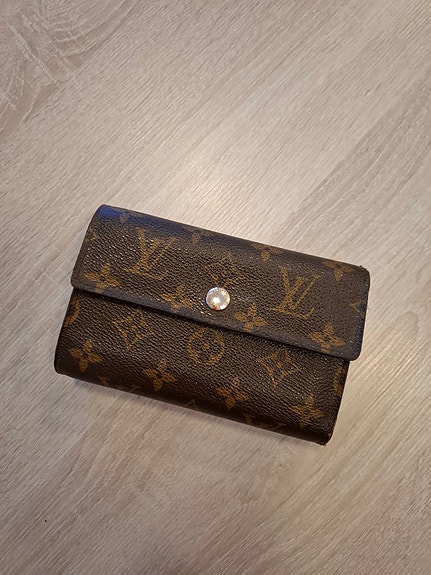 Louis Vuitton lompakko