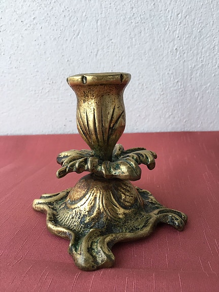 Pronssi kynttilänjalka . Vintage.