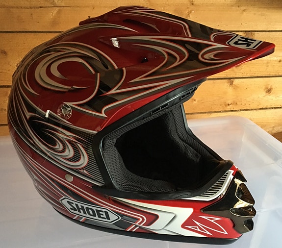 Shoei crossi/moottoripyörä/kelkka/mönkijä/mopokypärä