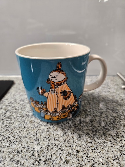 Mymmelin äiti muki