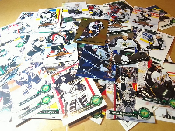 Dallas Stars-jääkiekkokortteja postitettuna #671