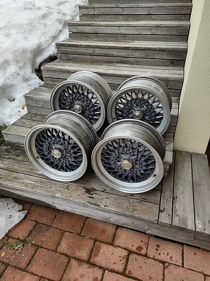 Staggered BBS RA Mahle 16"