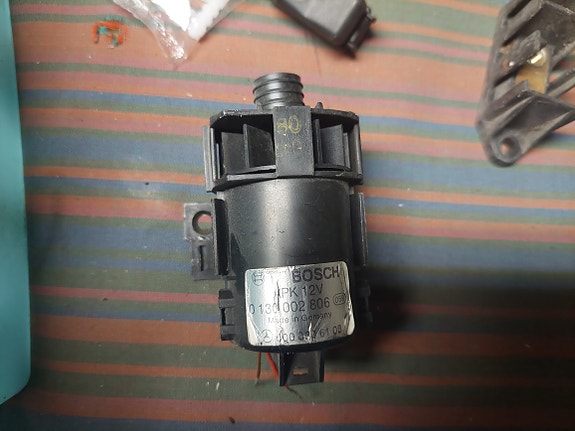 MB 124 ilmastoinnin tunnistinpuhallin 0008206108