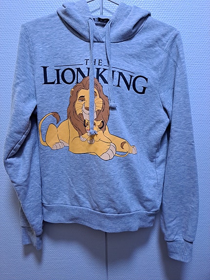 Lion King gollegepaita S