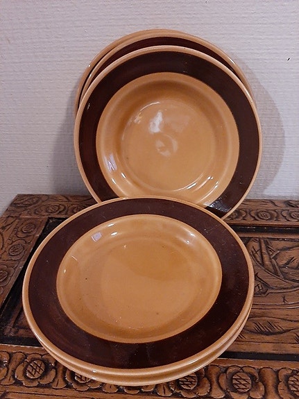 DDR lautaset