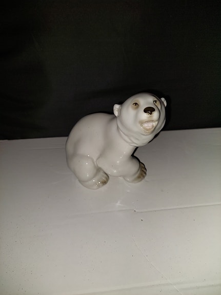 Lomonosov polar jääkarhu