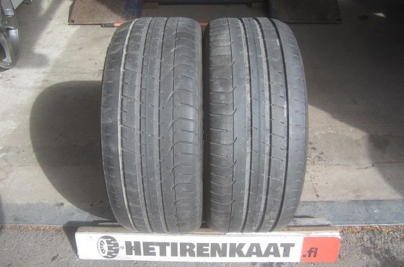 225/45 R17" Tarkistettu rengas PIRELLI