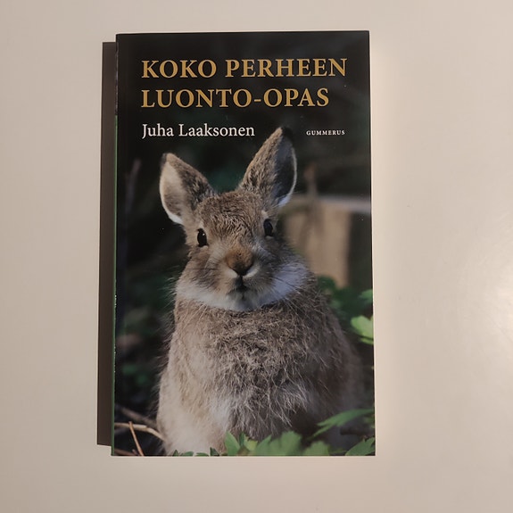Koko perheen luonto-opas