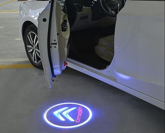 Citroen C-Triomphe/C4 (MK1/L) logolliset ovivalot — logo maahan (2kpl)