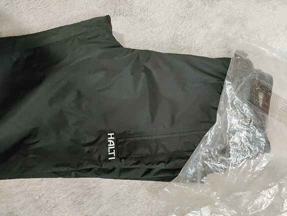Halti uudet 40 Unisex
