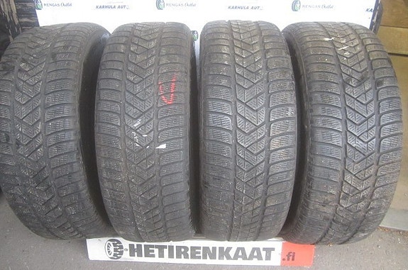 235/60 R18" Tarkistettu rengas PIRELLI