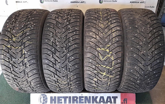 235/45 R17" Tarkistettu Nastarenkaat