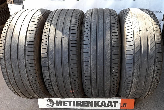 235/55R18" Tarkistettu rengas MICHELIN