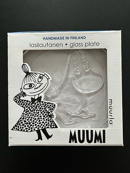 Lasinen muumipeikko lautanen