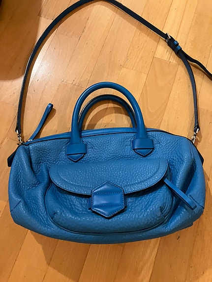 Sininen marc jacobs laukku