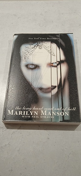 Marilyn Manson kirja