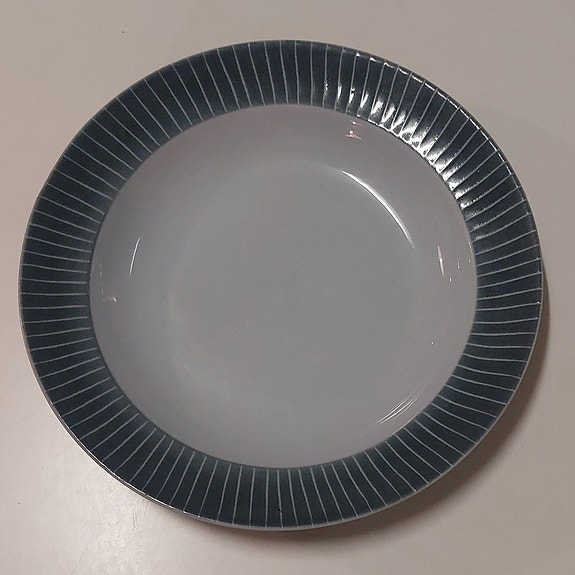 Arabia Siena syvä lautanen 25 cm design Raija Uosikkinen