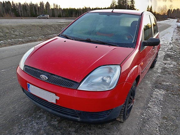 Ford Fiesta 1.3 8V 5-ov. -02