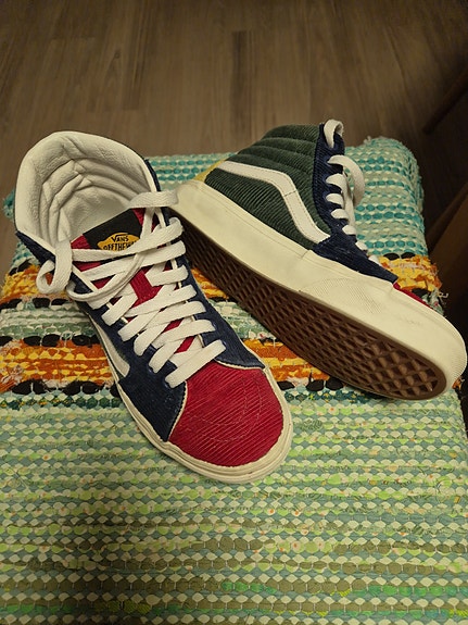 Product image 1 of 6