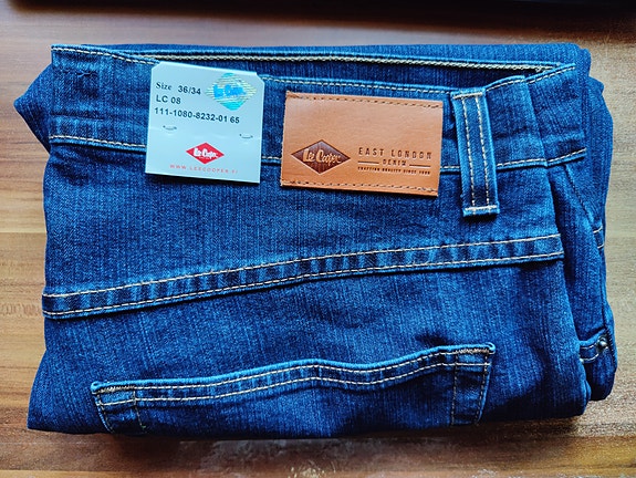 Product image 1 of 3