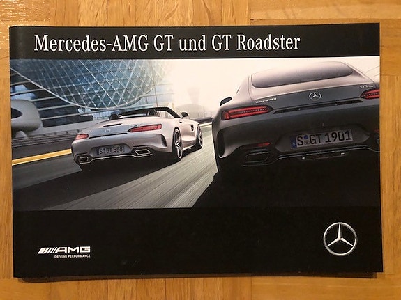 Esite Mercedes-Benz AMG GT ja GT Roadster C190 R190 vuodelta 2017