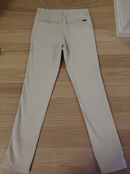 Jack&Jones suorat housut. Koko 28/32