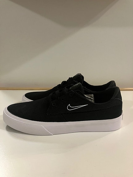 NIKE SB SHANE kengät