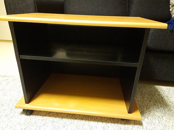 Retro pieni tv taso