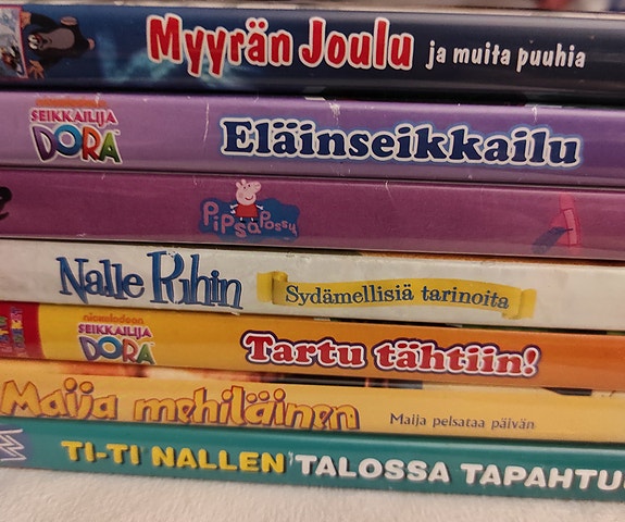 Lasten DVD 7 kpl