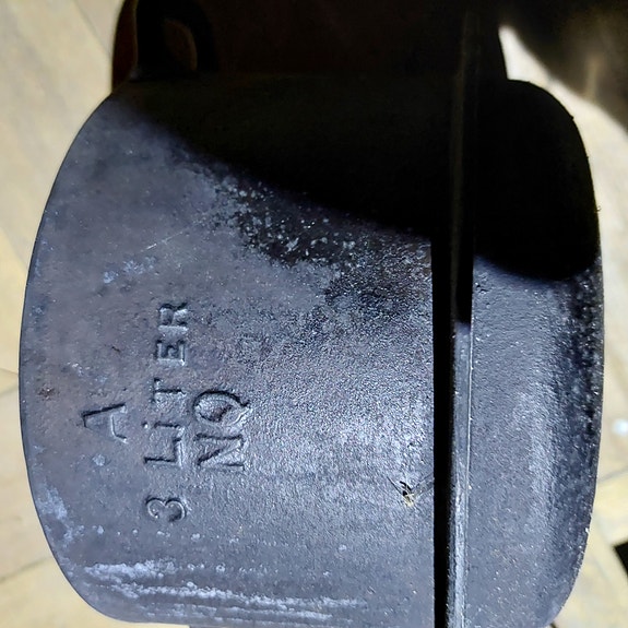 Valurauta pata 3l