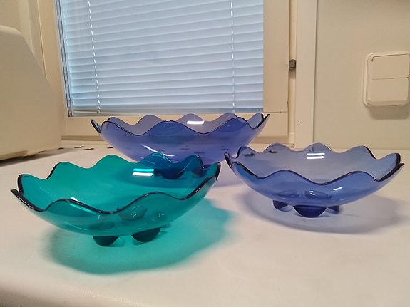 Tupperware Elegance tarjoilukulhoja