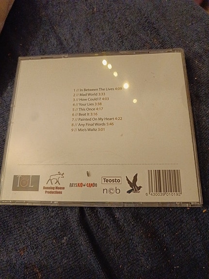 Product image 3 of 3