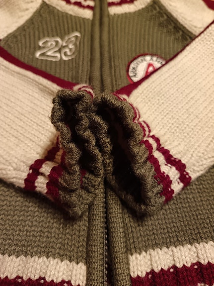 Product image 9 of 10