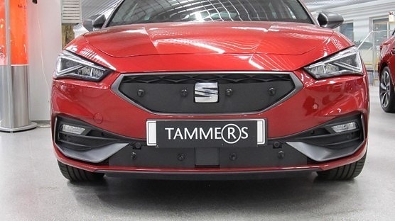 Maskisuoja Seat Leon vm. 2020- (tutkalla)