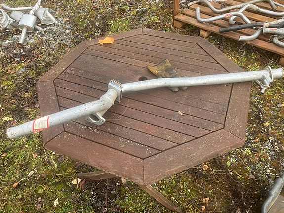 VW LT Pitkät Etuputki 83-96