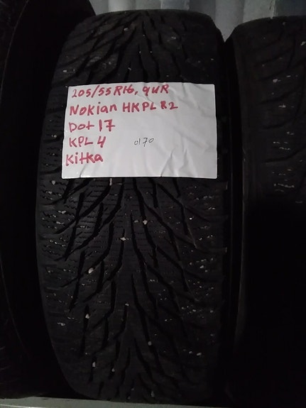 Kitkarenkaat 205/55R16 Nokian Hkpl R2 4kpl