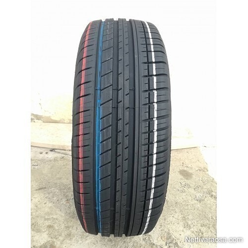Uudet pinnoitetut 225/55R16 kesärenkaat rahteineen