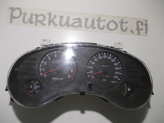 Mitsubishi eclipse 1999 mittaristo täydellinen