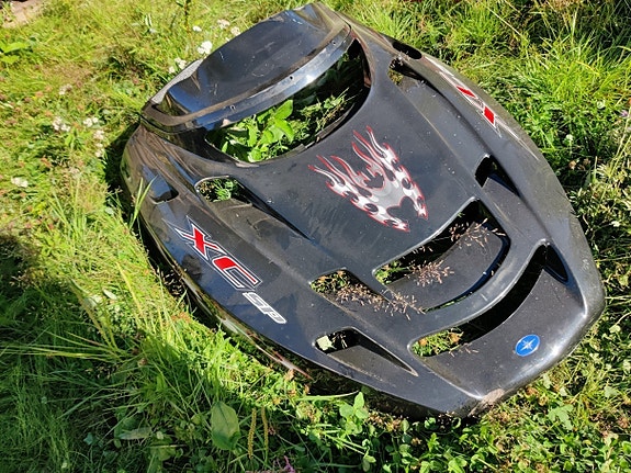 Polaris edge kuomuja