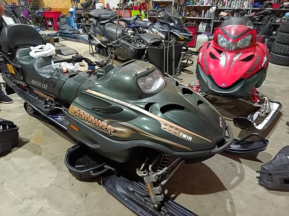 Arctic cat panther osia