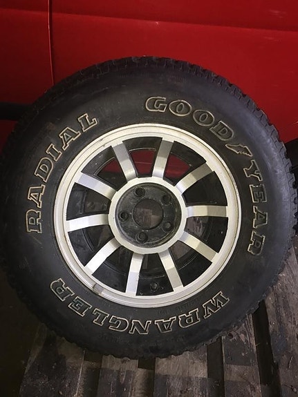 Jeep cherokee -90 oem varapyörä maski valot