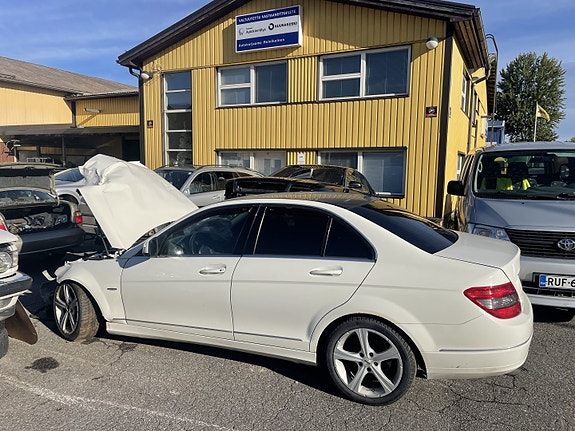 Mb C W204 kolariauto 200cdi aut -07 kaupan osina