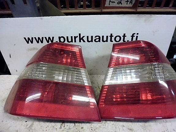 Bmw 3-series takavalo oikea 2002