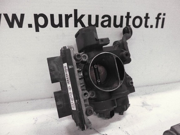 Fiat punto kaasuläppä 2003