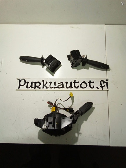 Renault laguna 2002 monitoimikatkaisin/vilkut/valo