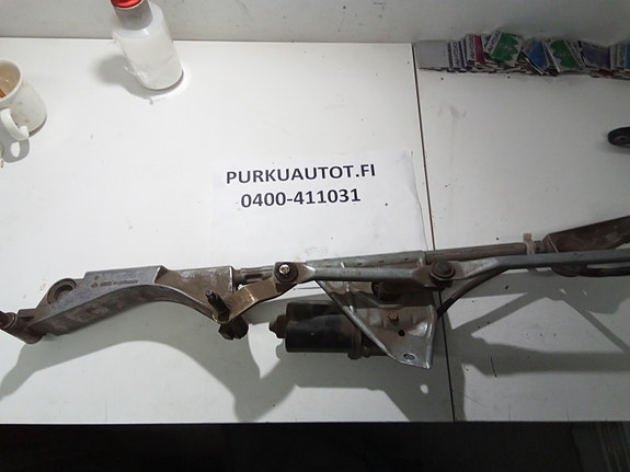 Mb c-sarja tuulilasin pyyhkimen moottori 2002