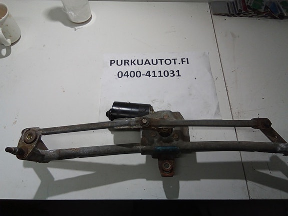 Seat leon tuulilasin pyyhkimen mekanismi 2000